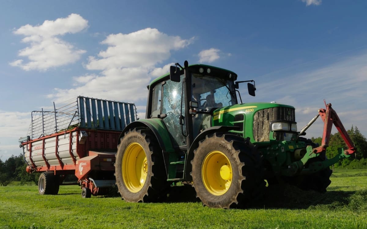 Tractors & agriculture